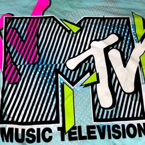 MTV graphic tee